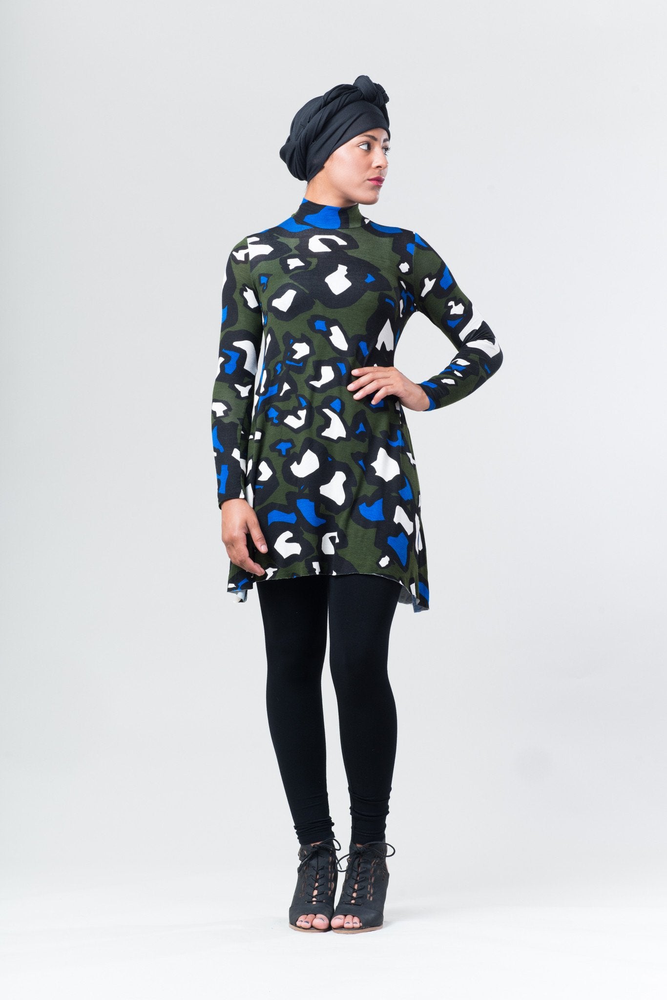 Amanda Long Sleeved Dress - Animal Print - Reina Valentina