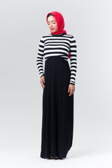 View on Knitted Crop Top - Reina Valentina