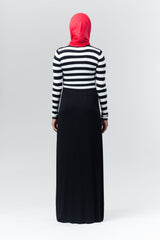 View on Knitted Crop Top - Reina Valentina
