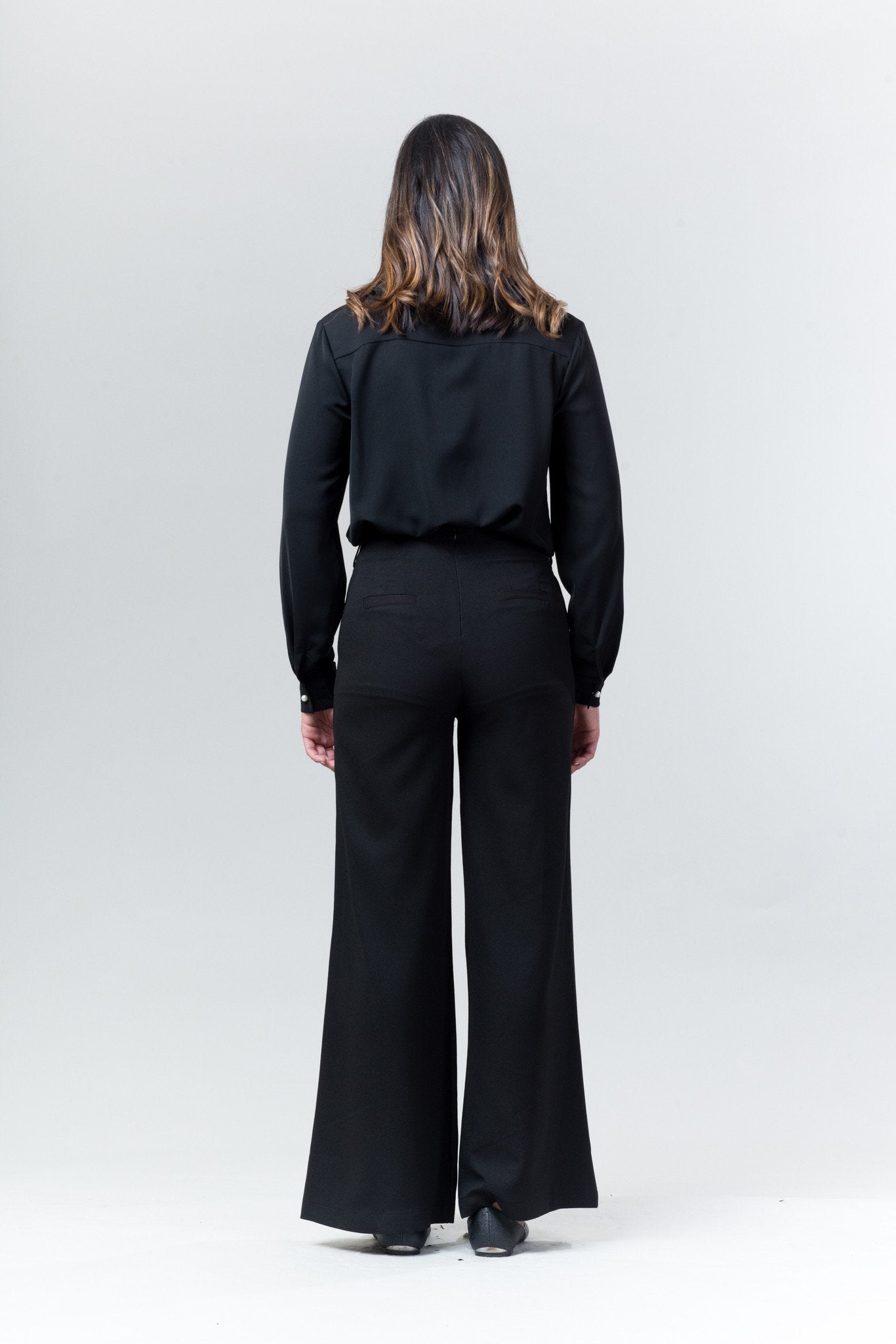 New Standard Blouse - Black - Reina Valentina
