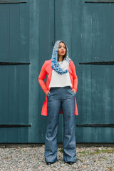 Yvonne Cardigan-White - Reina Valentina