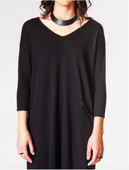 Raven Sweater Dress - Black - Reina Valentina