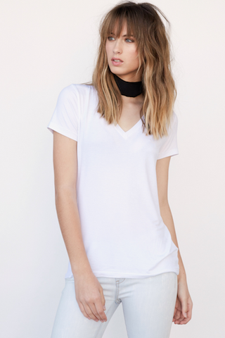 WHITE V-NECK TSHIRT - Reina Valentina